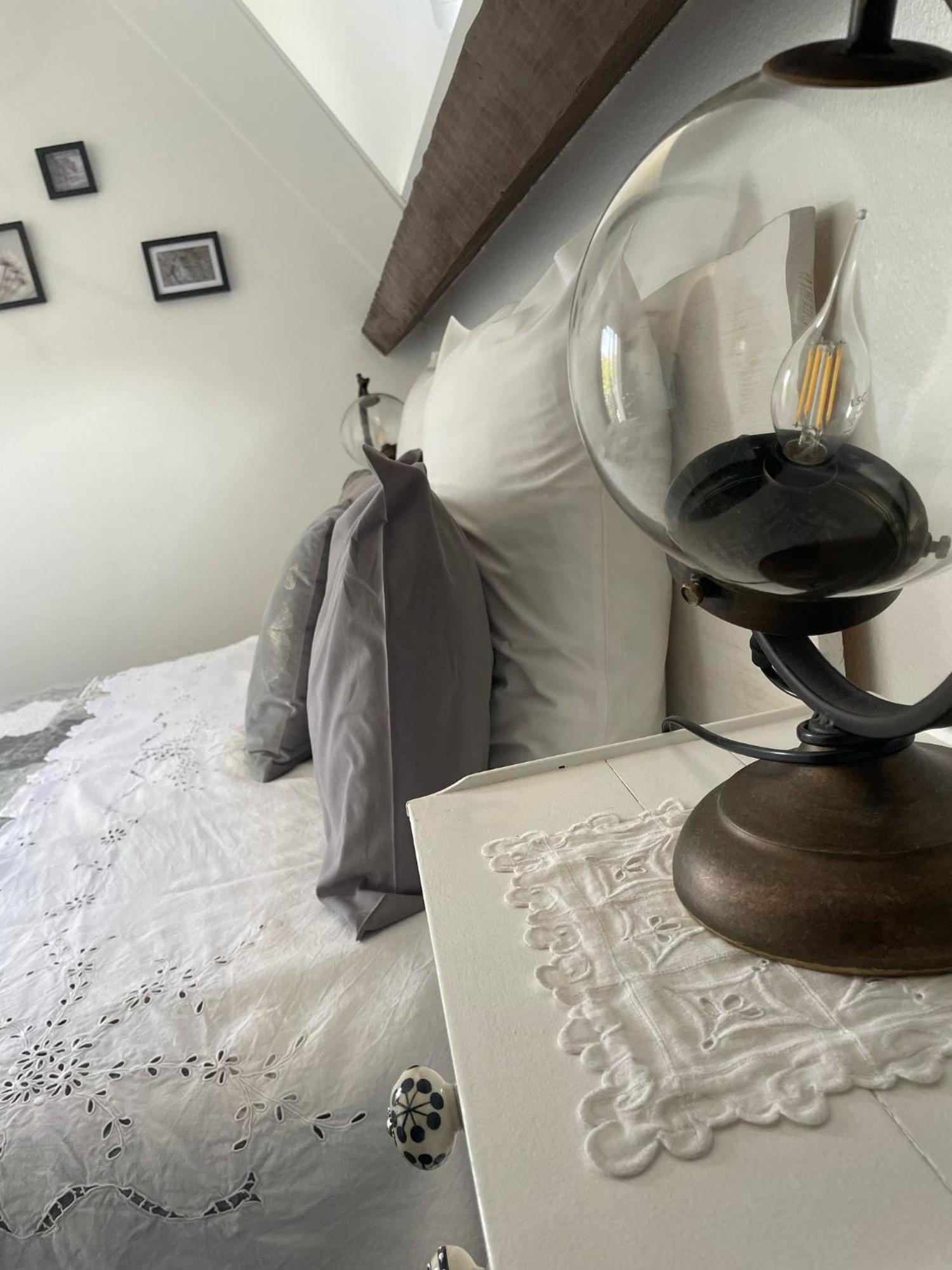 Chambres D'Hotes Le Relais Globe Trotteur Montaigu  Екстериор снимка
